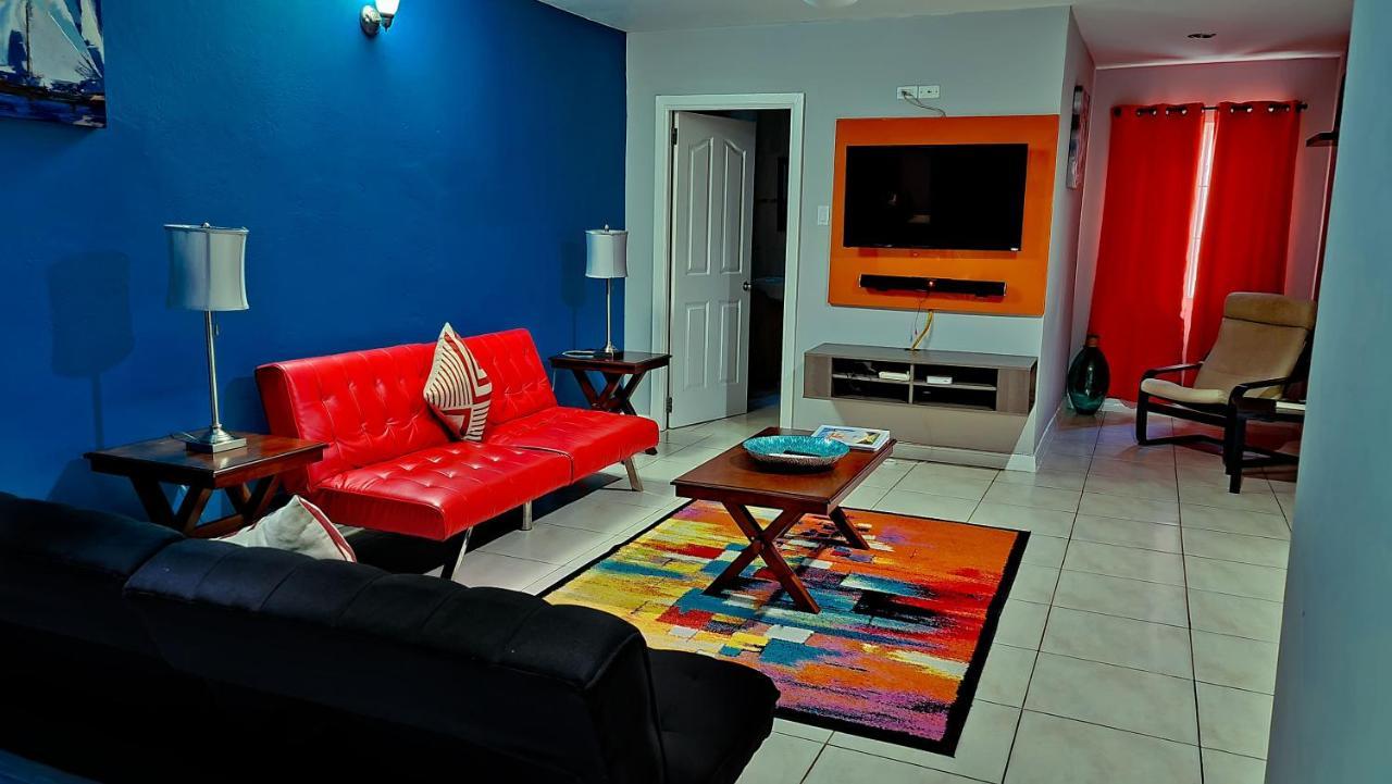 Donhead New Kingston Apt 5 Exterior photo